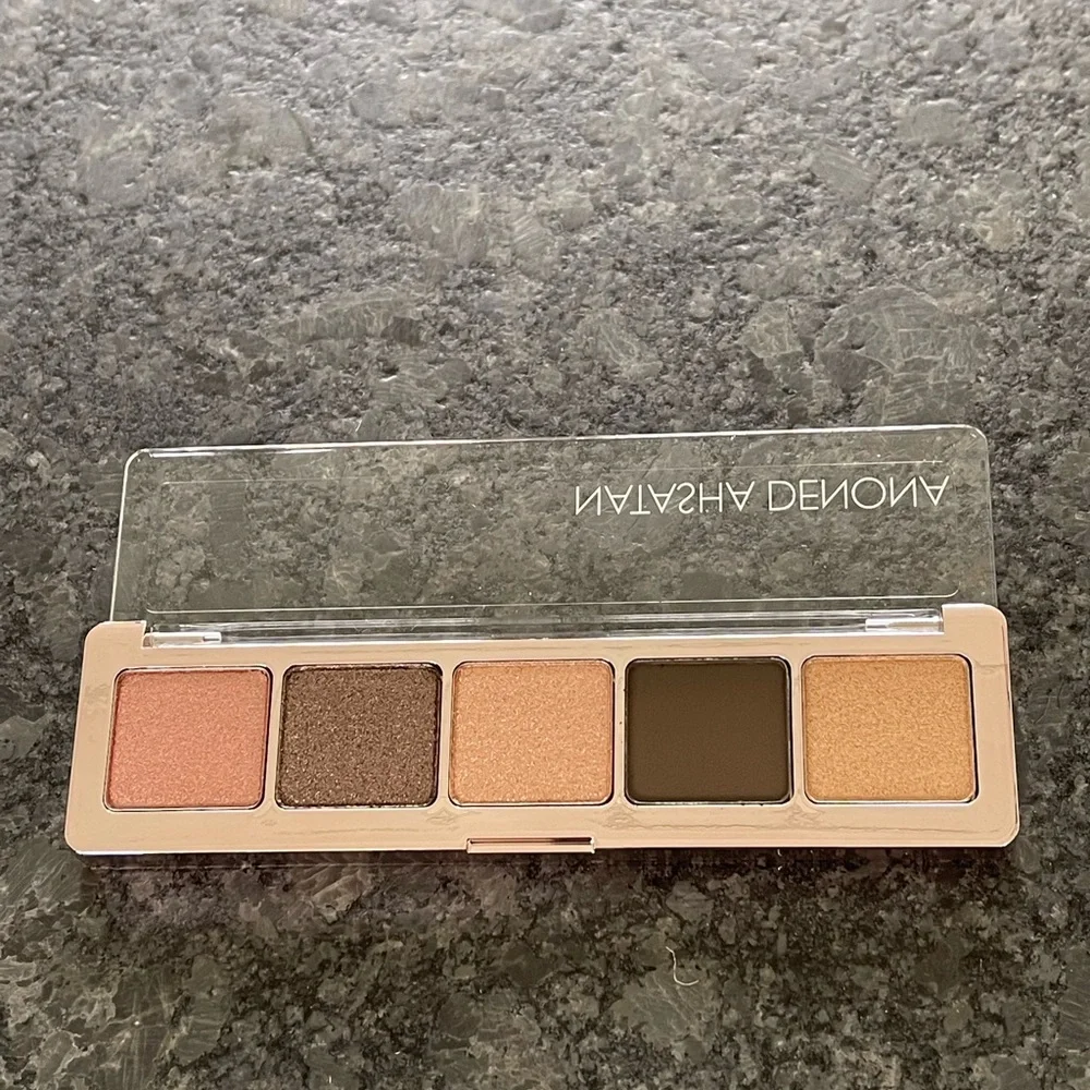 Natasha Denona Rose & Wood Palette Full Size gorgeous rosey taupe shades